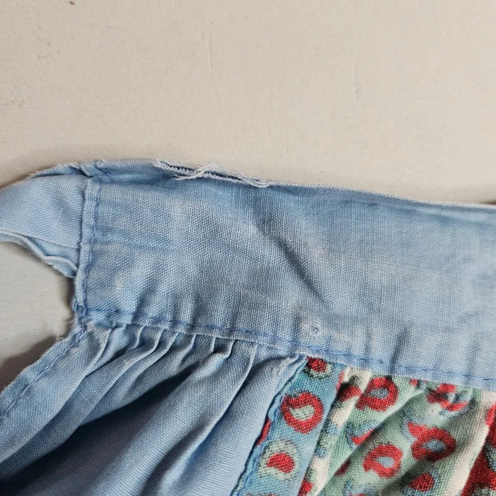 Vtg Handmade Half‎ Apron Blue Cotton Paisley Print Pockets Crochet Trim Retro